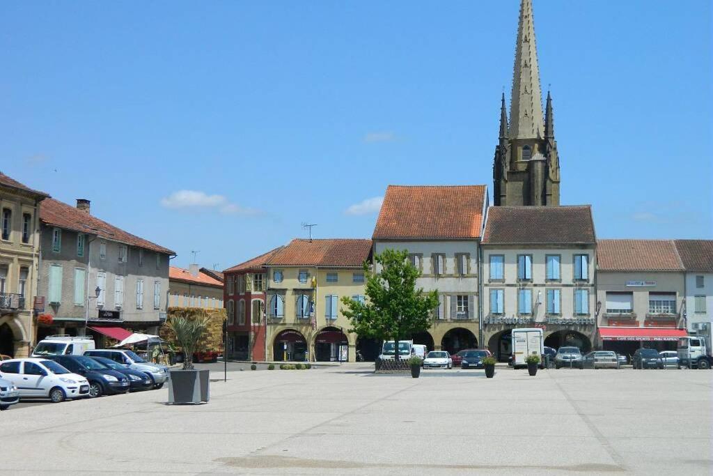 Maison Dream In Marciac Exterior photo